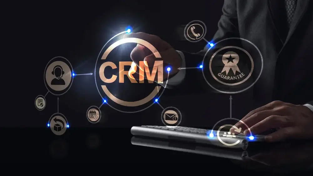 Aumente a eficiência de seus negócios com o CRM