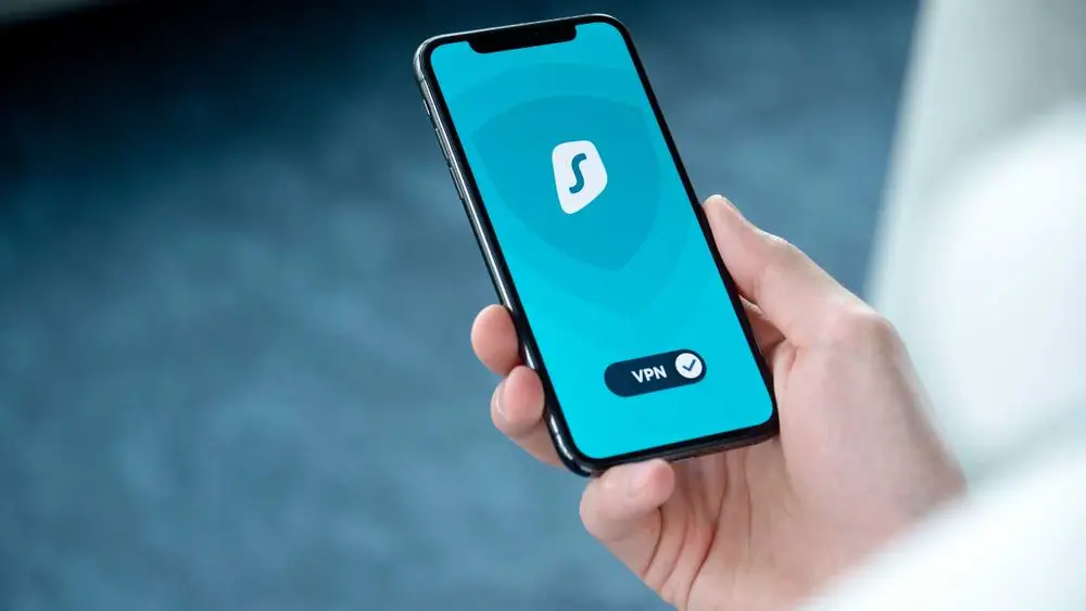 6 razões para instalar uma VPN no seu celular antes de viajar