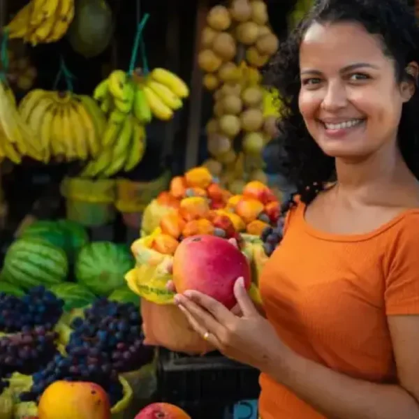 Feirantes usam tecnologia e reinventam comércio tradicional